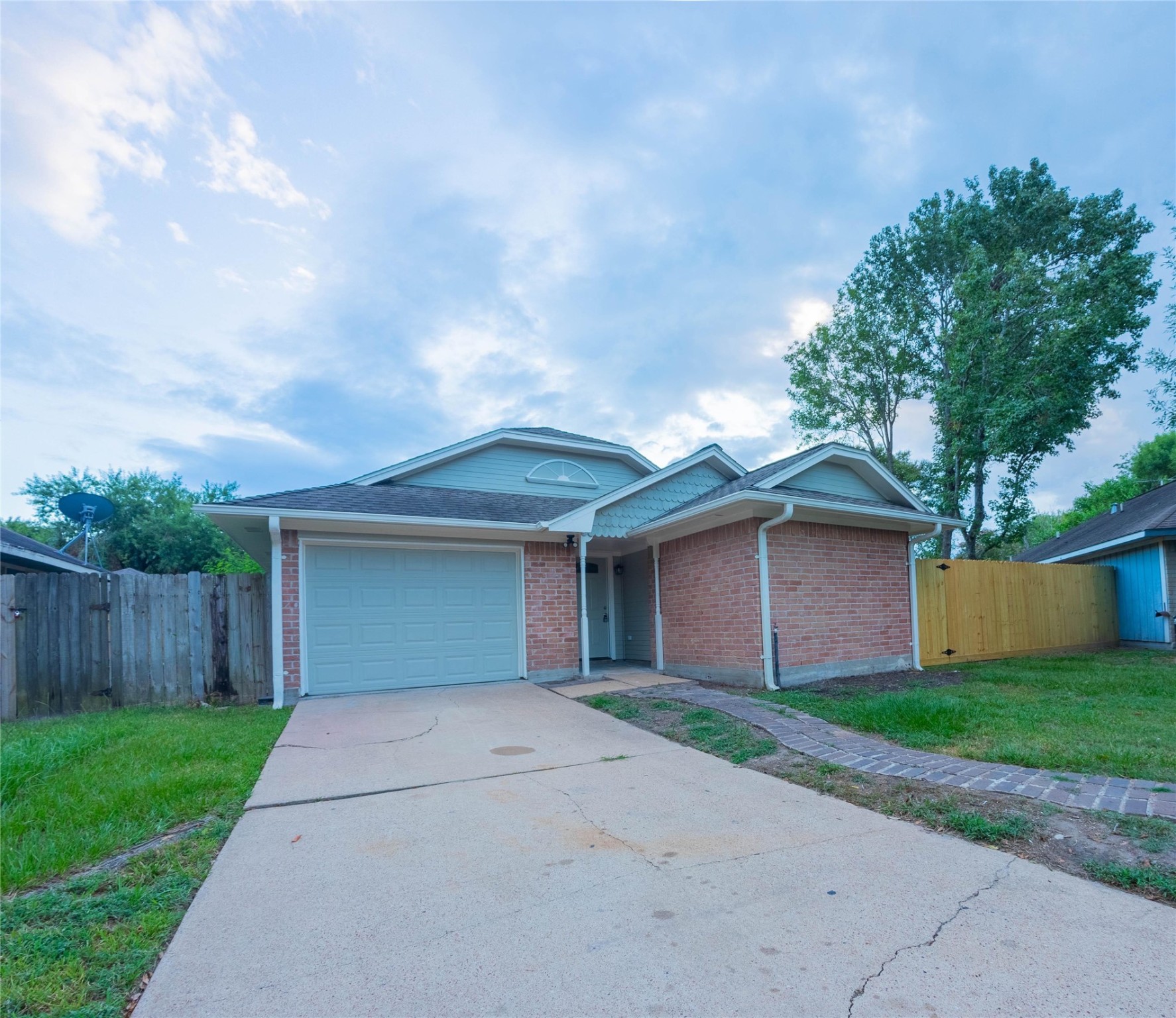 13711 Tanvern Court Houston TX 77014