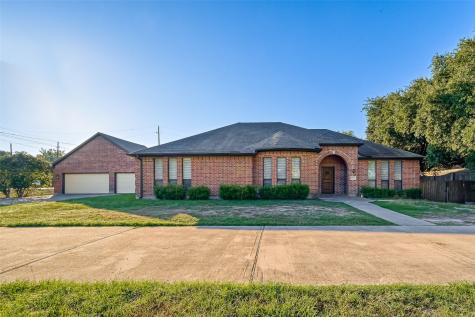 2303 Encreek Road Houston TX 77068