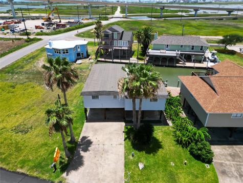 24 King Fish Lane Freeport TX 77541