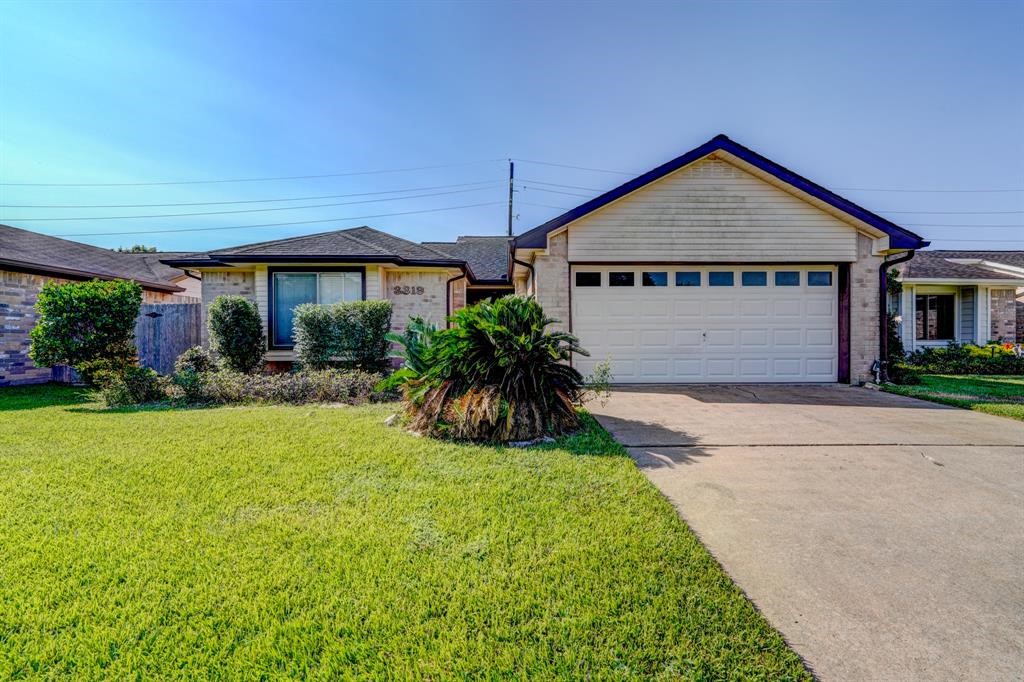 3319 W Heatherock Circle Sugar Land TX 77479