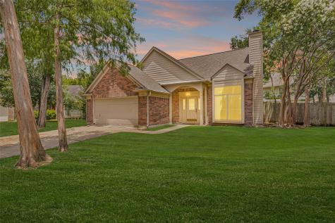 16042 Glenbrook Knoll Lane Houston TX 77095