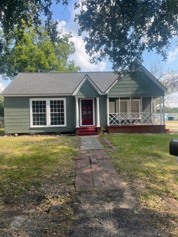 510 E Pearce Street Baytown TX 77520