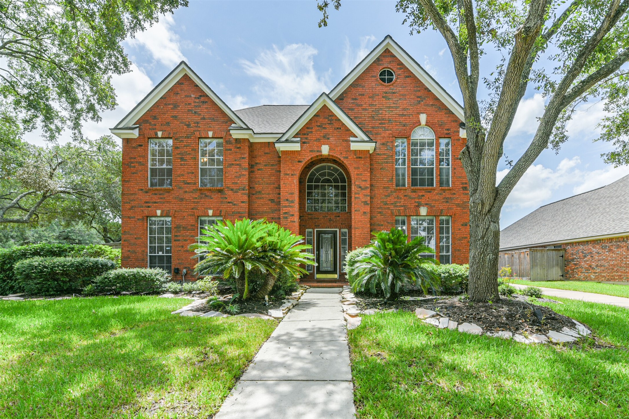 4003 Bountiful Crest Lane Sugar Land TX 77479