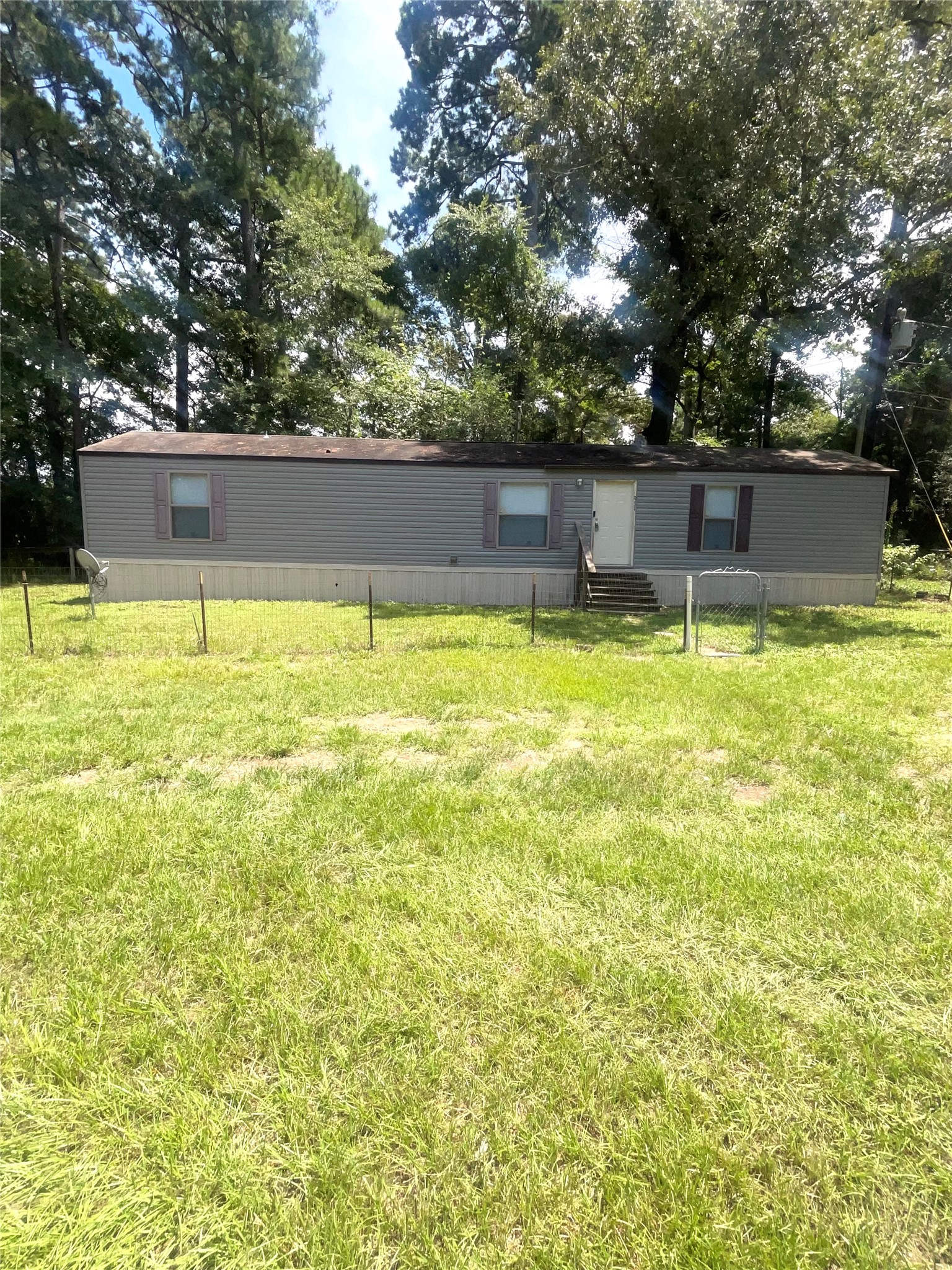 931 S Pine Lake Road Montgomery TX 77316