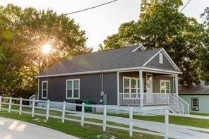 211 N Austin Street Brenham TX 77833