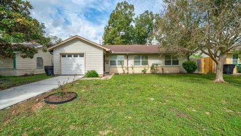 8611 Morley Street Houston TX 77061