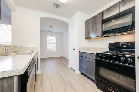 919 Imperial Heights Drive Houston TX 77073