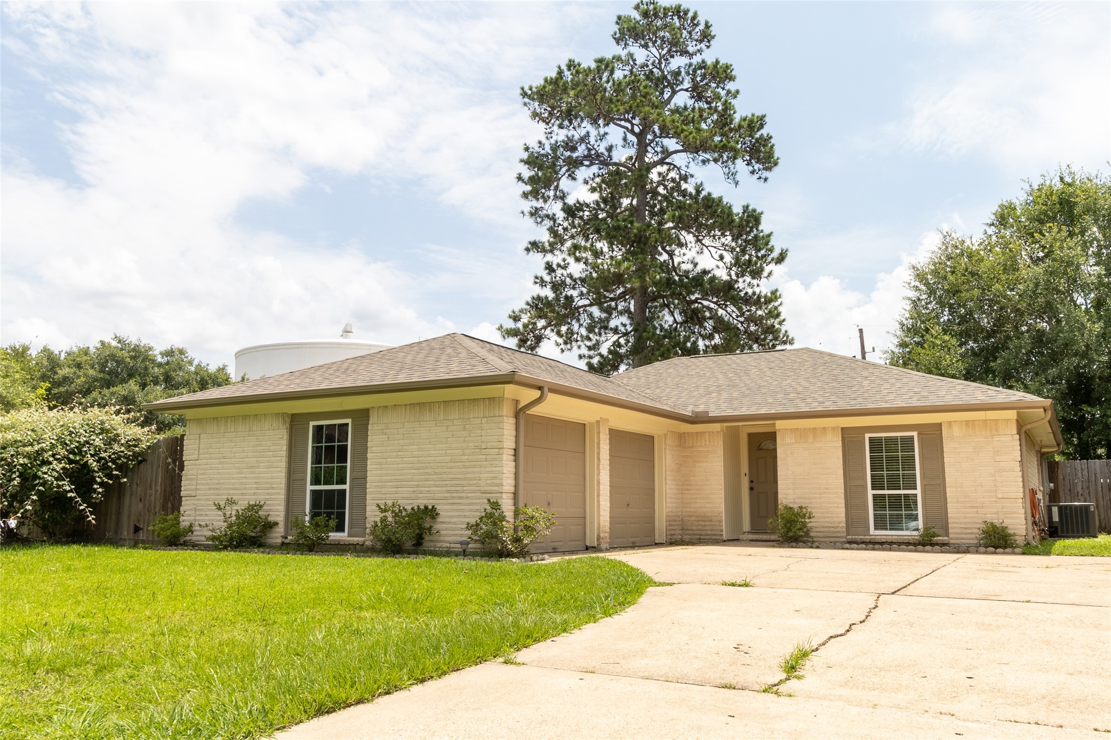 18738 Twigsworth Lane Humble TX 77346