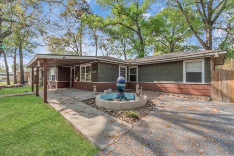 602 Everett Street Conroe TX 77301