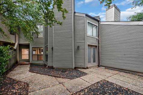5012 Scotland Street Houston TX 77007