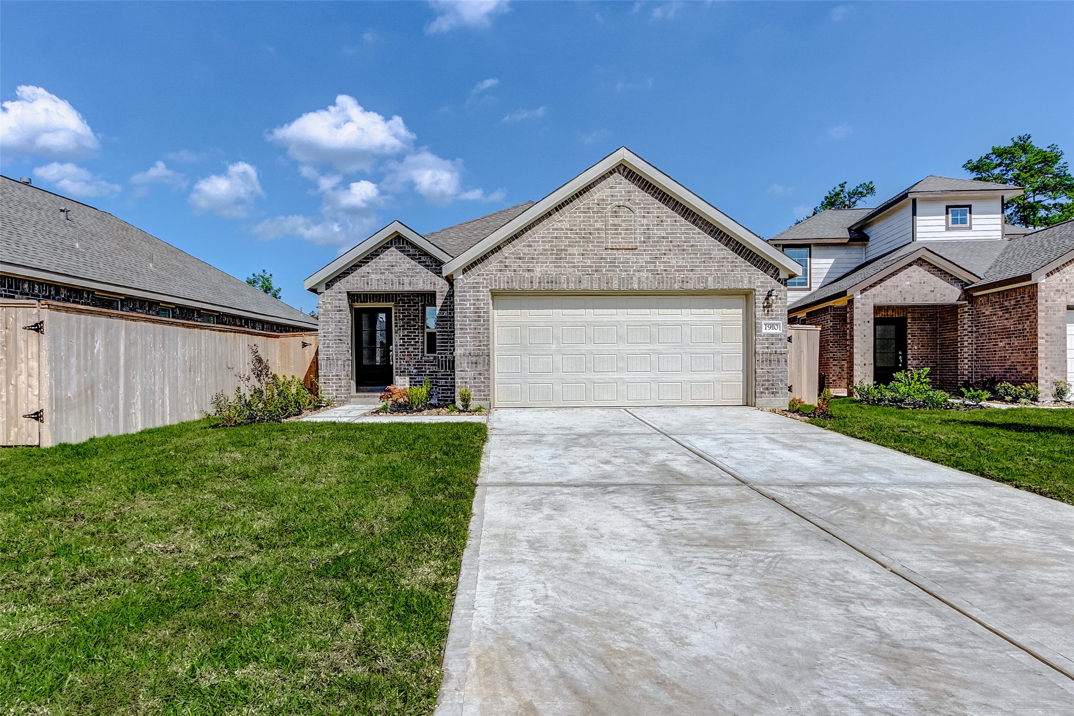 1910 Foxtail Creek Court Crosby TX 77532