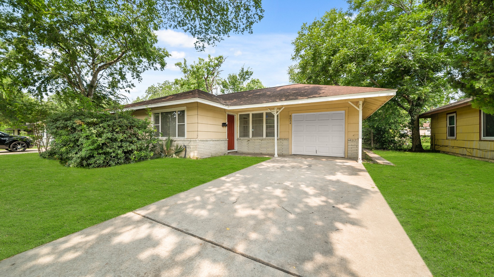 8034 Sharondale Drive Houston TX 77033