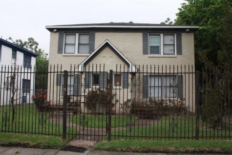 2703 Truxillo Street Houston TX 77004