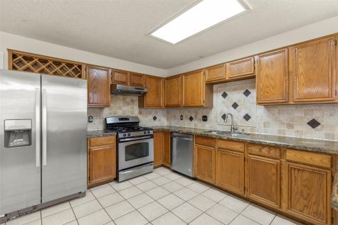 2807 Grants Lake Boulevard Sugar Land TX 77479