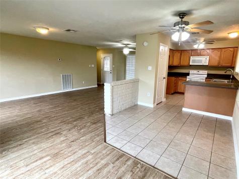 2450 Heritage Bend Drive Webster TX 77598