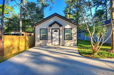 10157 Barberry Street Willis TX 77318