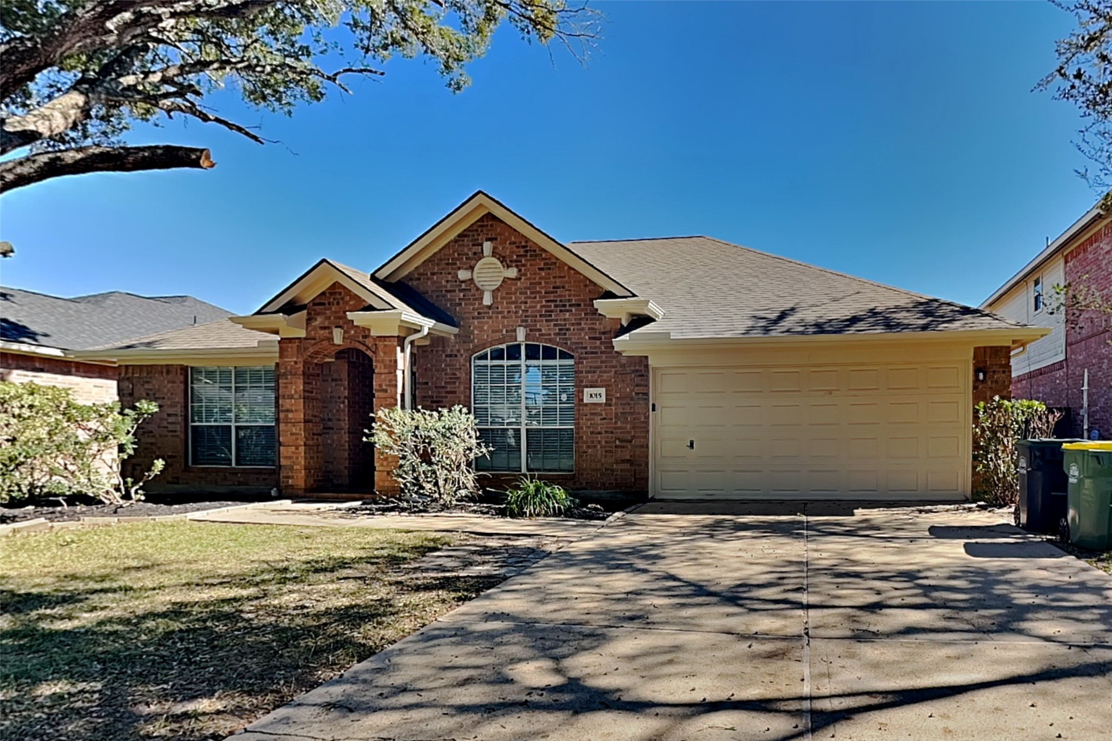 1015 S Wellsford Drive Pearland TX 77584