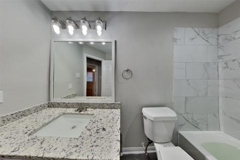 1015 S Wellsford Drive Pearland TX 77584