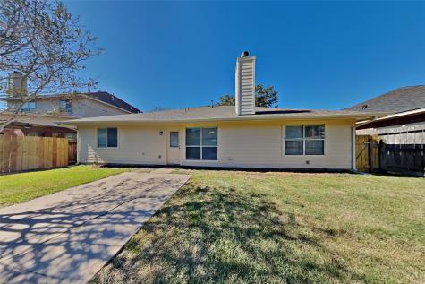 1015 S Wellsford Drive Pearland TX 77584