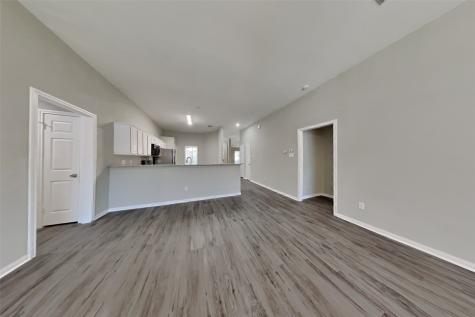 1015 S Wellsford Drive Pearland TX 77584