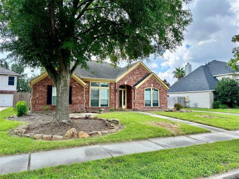 16919 Laguna Springs Drive Houston TX 77095