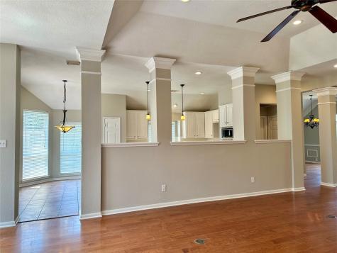 16919 Laguna Springs Drive Houston TX 77095