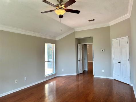 16919 Laguna Springs Drive Houston TX 77095