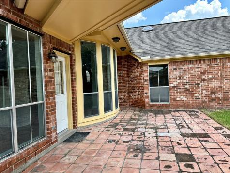 16919 Laguna Springs Drive Houston TX 77095