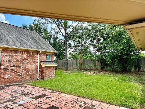 16919 Laguna Springs Drive Houston TX 77095