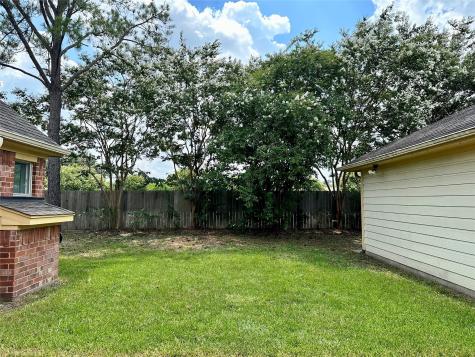 16919 Laguna Springs Drive Houston TX 77095