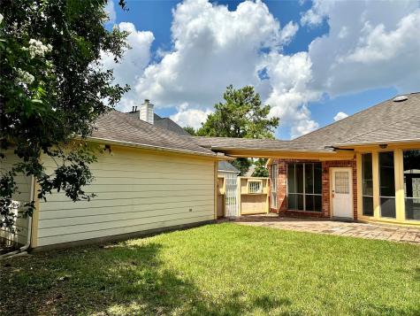 16919 Laguna Springs Drive Houston TX 77095