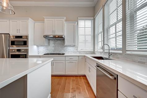 2234 Lou Ellen Lane A Houston TX 77018