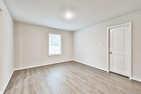 133 S Timber Top Drive Spring TX 77380