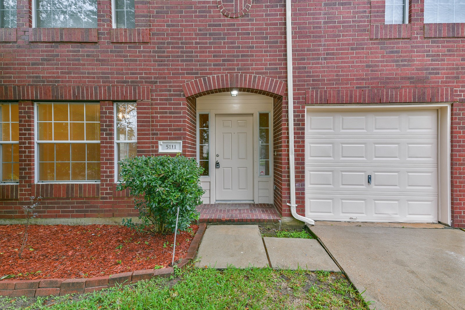 5111 Chase Wind Court Bacliff TX 77518