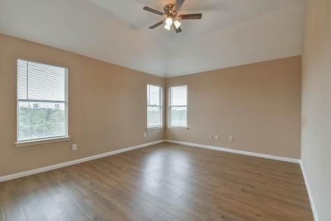 5111 Chase Wind Court Bacliff TX 77518