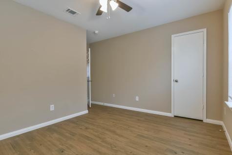 5111 Chase Wind Court Bacliff TX 77518