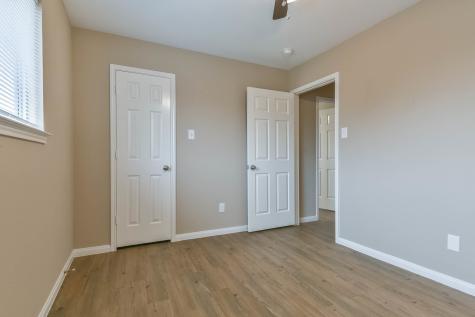 5111 Chase Wind Court Bacliff TX 77518