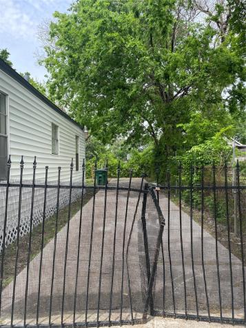 4611 Providence Street Houston TX 77020