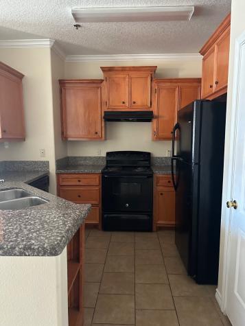 107 Oak Park Drive Clute TX 77531