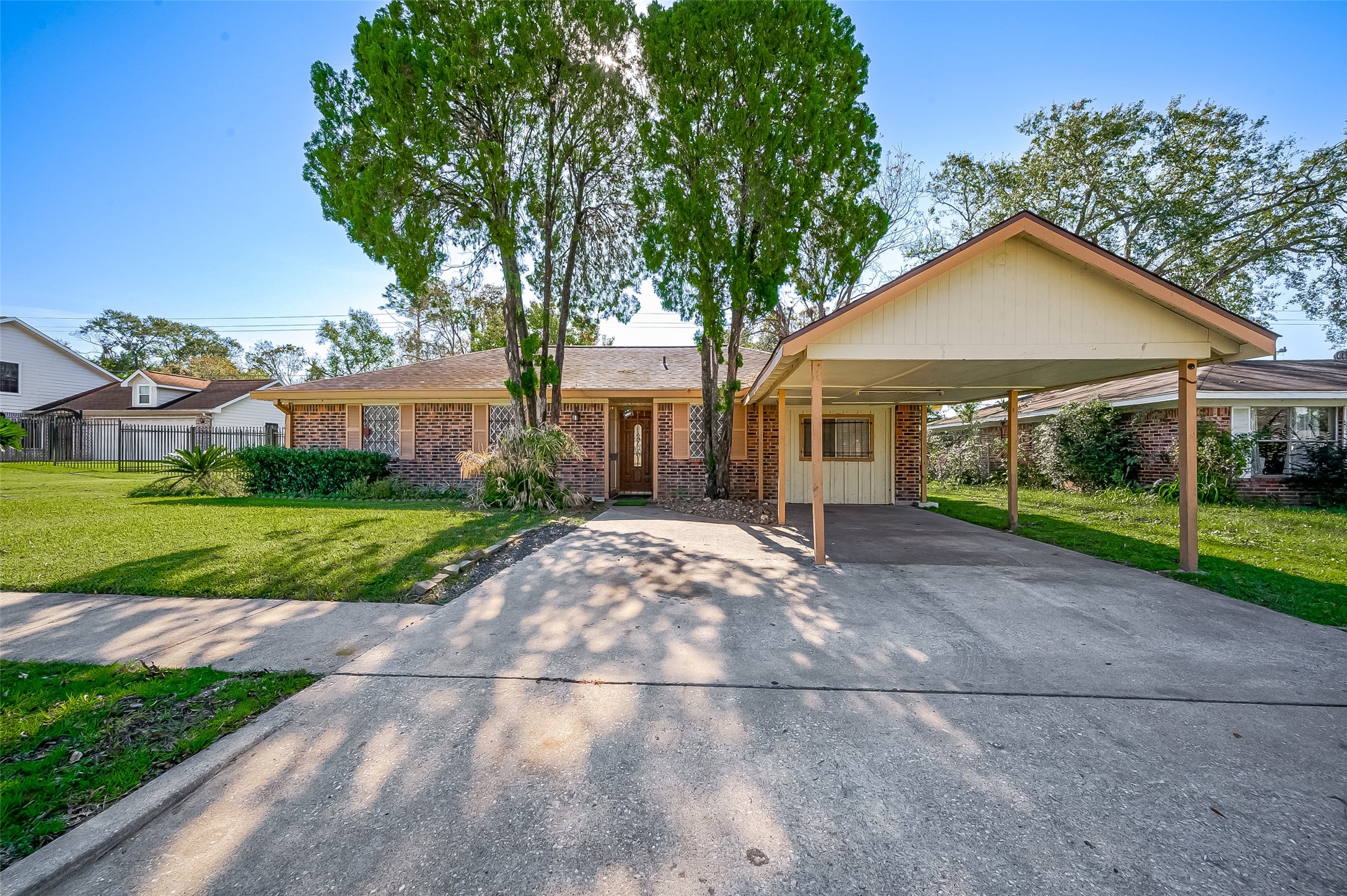 3203 Garapan Street Houston TX 77091