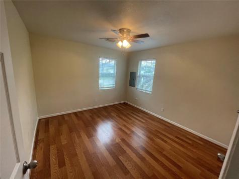3942 King Street Houston TX 77026