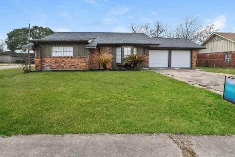 4303 Trail Lake Drive Houston TX 77045