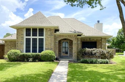 2723 Hot Springs Drive Pearland TX 77584