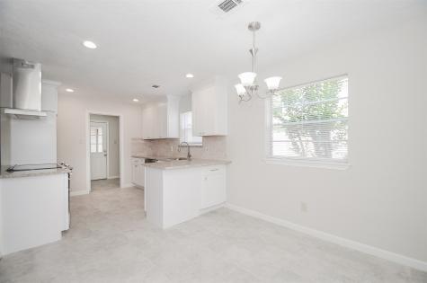5847 S Braeswood Boulevard Houston TX 77096