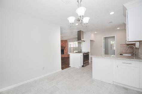 5847 S Braeswood Boulevard Houston TX 77096