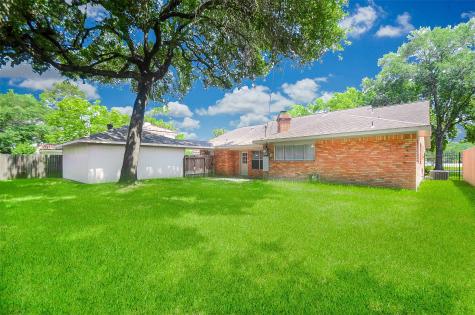 5847 S Braeswood Boulevard Houston TX 77096
