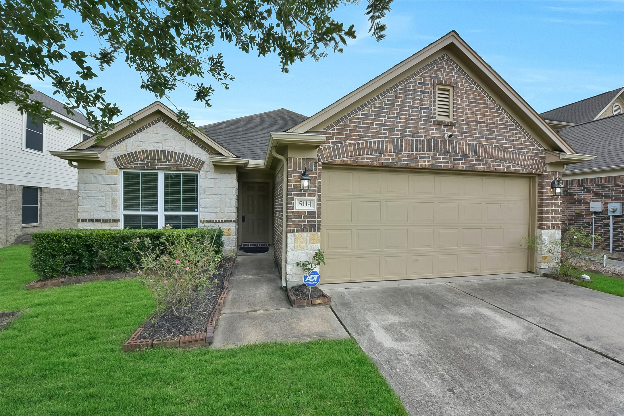 5114 Espuela Lane Baytown TX 77521