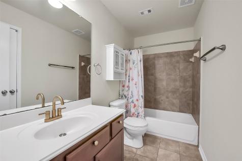 5114 Espuela Lane Baytown TX 77521