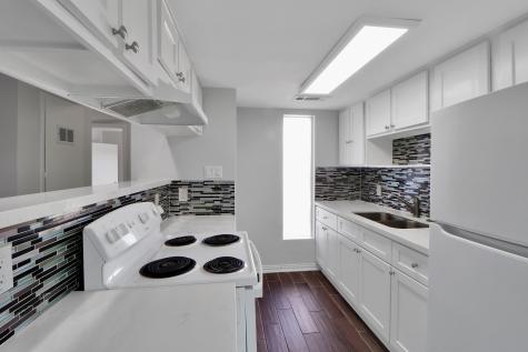7047 Bissonnet Street 117 Houston TX 77074