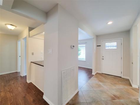 1610 Mary Mount Way Houston TX 77058